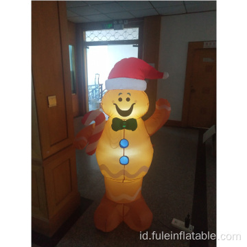 Gingerbread tiup Natal untuk dekorasi